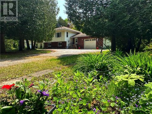 15881 Highway 540, Evansville, ON, P0P1E0 | Card Image