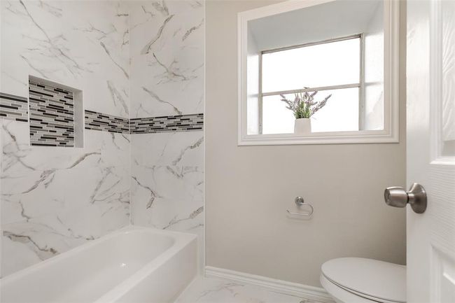 12707 Pleasant Grove Rd, House other with 4 bedrooms, 3 bathrooms and 2 parking in Cypress TX | Image 32