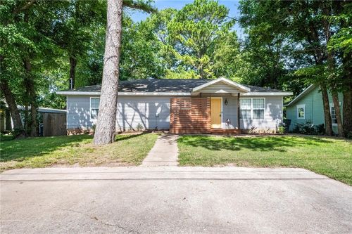 517 S Washington Ave, Fayetteville, AR, 72701-6175 | Card Image
