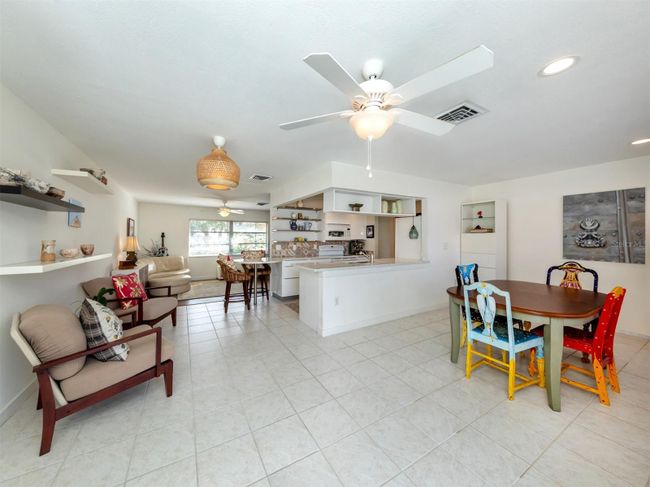 1200 Yawl Way, House other with 3 bedrooms, 3 bathrooms and null parking in Venice FL | Image 9