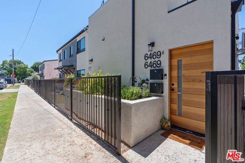 1/2 Calhoun Avenue, Van Nuys, CA, 91401 | Card Image