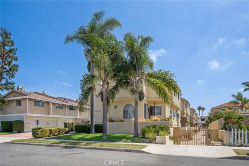 14540 Yukon Ave, Hawthorne, CA, 90250 | Card Image