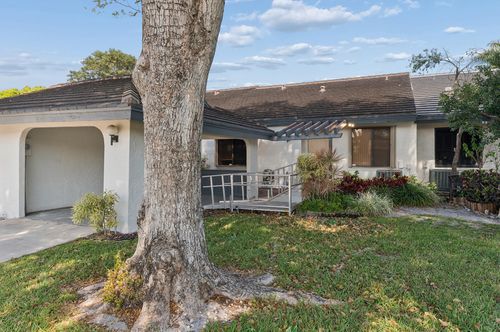 10197 Kinswood Rd, Boynton Beach, FL, 33437-1304 | Card Image
