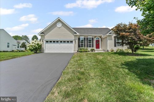 7 Rouse Dr, AVONDALE, PA, 19311-1376 | Card Image