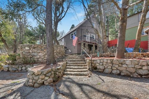 674 Rocky Loop, Crestline, CA, 92325-9301 | Card Image