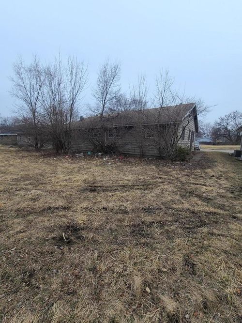 354 Tedmark Ct, Kankakee, IL, 60901-4470 | Card Image