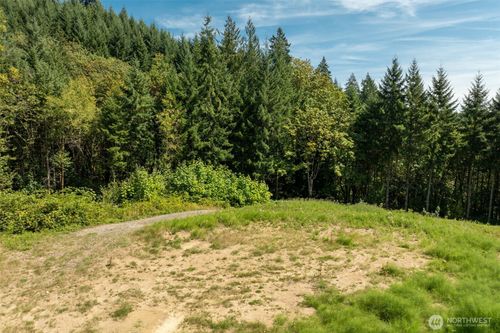 239 Junco Ln, Woodland, WA, 98674-8354 | Card Image
