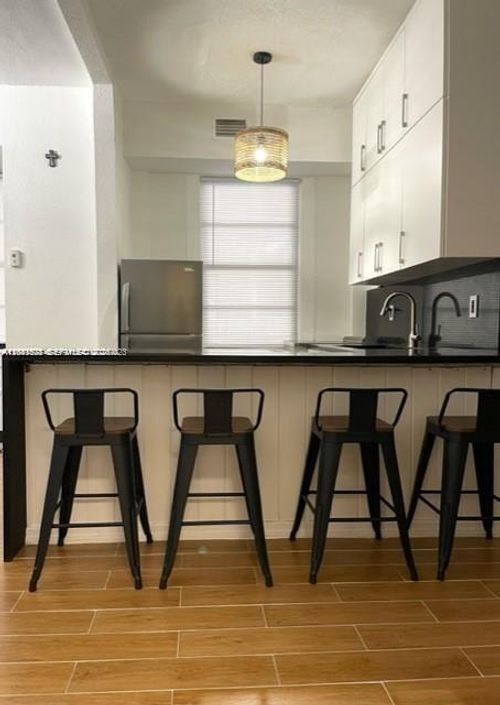 2-7149 Bay Drive, Miami Beach, FL, 33141 | Card Image