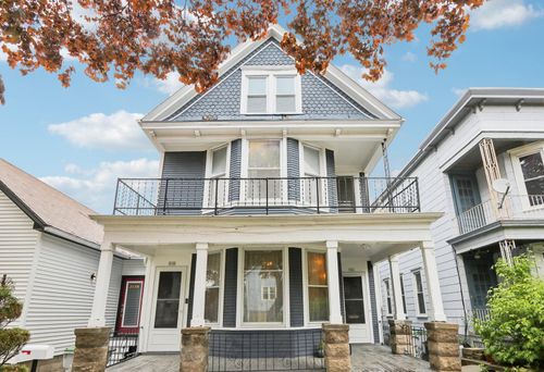 310 E Smith St, Milwaukee, WI, 53207-1508 | Card Image