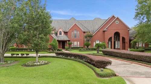 7510 Shadow Creek Dr, Beaumont, TX, 77707-5492 | Card Image