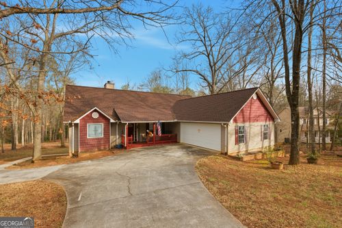 221 Grindstone Creek Dr, Clarkesville, GA, 30523-4395 | Card Image