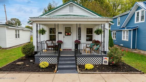 15 Worman St, BLOOMSBURG, PA, 17815-3190 | Card Image