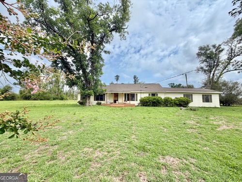 3439 E River Rd, Lumber City, GA, 31549-2845 | Card Image