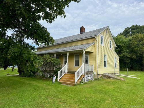 47 Maples Ln, Middletown, NY, 10940-6761 | Card Image
