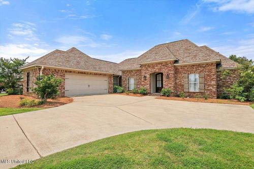153 Hampton Hills Blvd, Canton, MS, 39046-4409 | Card Image