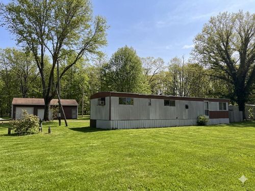 1717 51st St, Fennville, MI, 49408-9568 | Card Image
