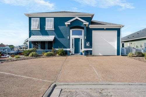 113 Tarpon Ct, Aransas Pass, TX, 78336-1832 | Card Image