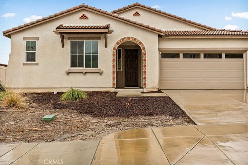 7908 Santorini Ln, Highland, CA, 92346-6380 | Card Image