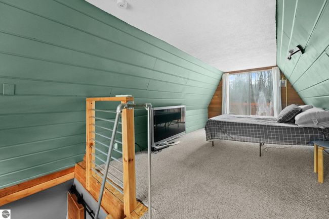 9341 W M 115, House other with 1 bedrooms, 1 bathrooms and null parking in Mesick MI | Image 25