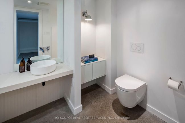70 Crescent Rd, House attached with 4 bedrooms, 4 bathrooms and null parking in Toronto ON | Image 11