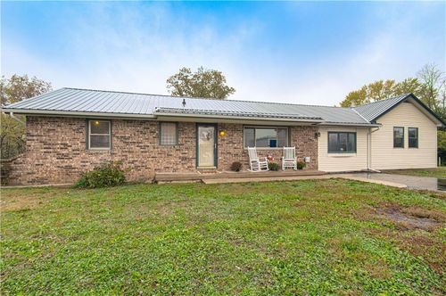 19490 Blue Jay Trail Cir, Lawson, MO, 64062-7030 | Card Image