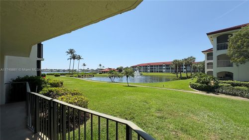 apt-121-7030 Half Moon Cir, Hypoluxo, FL, 33462-5432 | Card Image