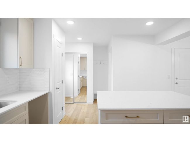 1271 Keswick Dr Sw, Townhouse with 4 bedrooms, 4 bathrooms and null parking in Edmonton AB | Image 14