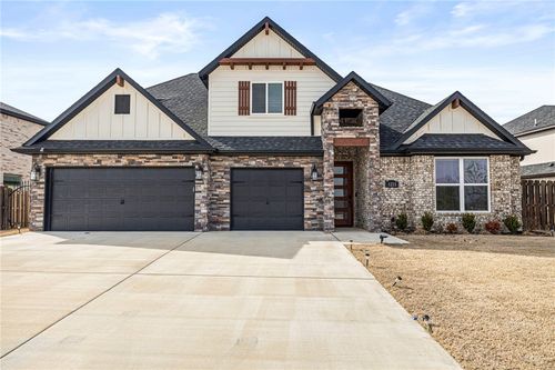 1211 Longbourn Dr, Centerton, AR, 72719 | Card Image