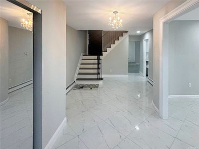 Foyer | Image 2