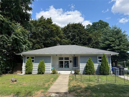 19 S Long St, Johnston, RI, 02919-5118 | Card Image