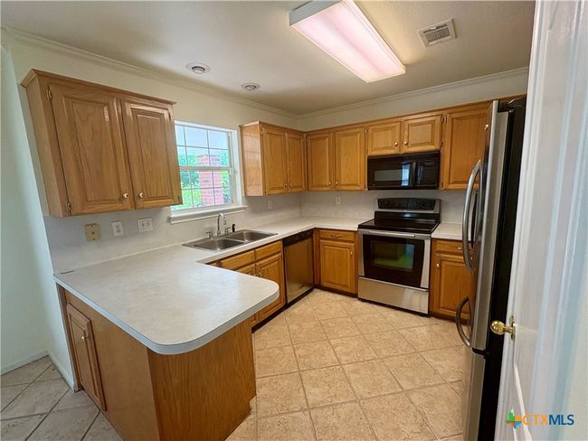 1807 Rally Ln, House other with 4 bedrooms, 3 bathrooms and null parking in Harker Heights TX | Image 8