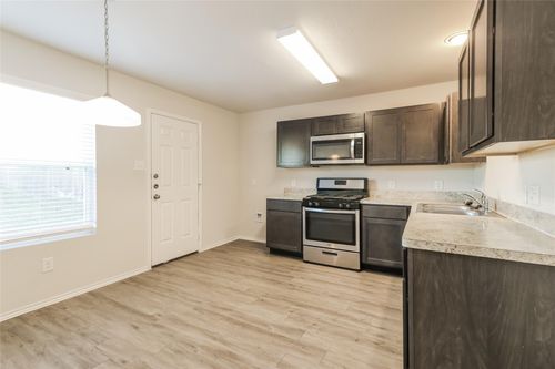2715 Atlas Dr, Conroe, TX, 77301-3366 | Card Image