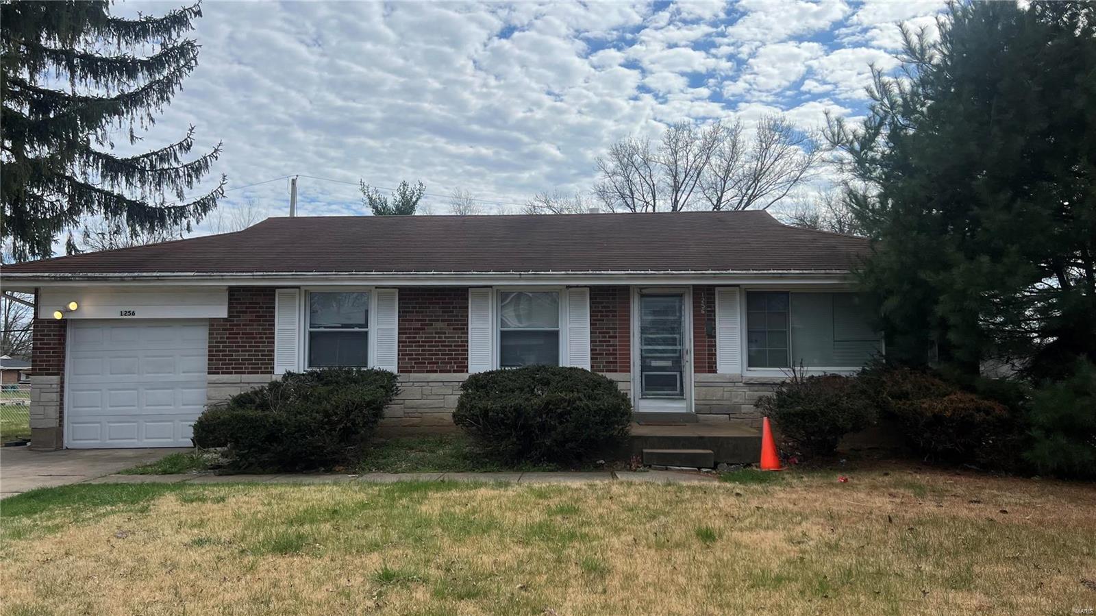 Forest Home Dr, Saint Louis, MO 63137