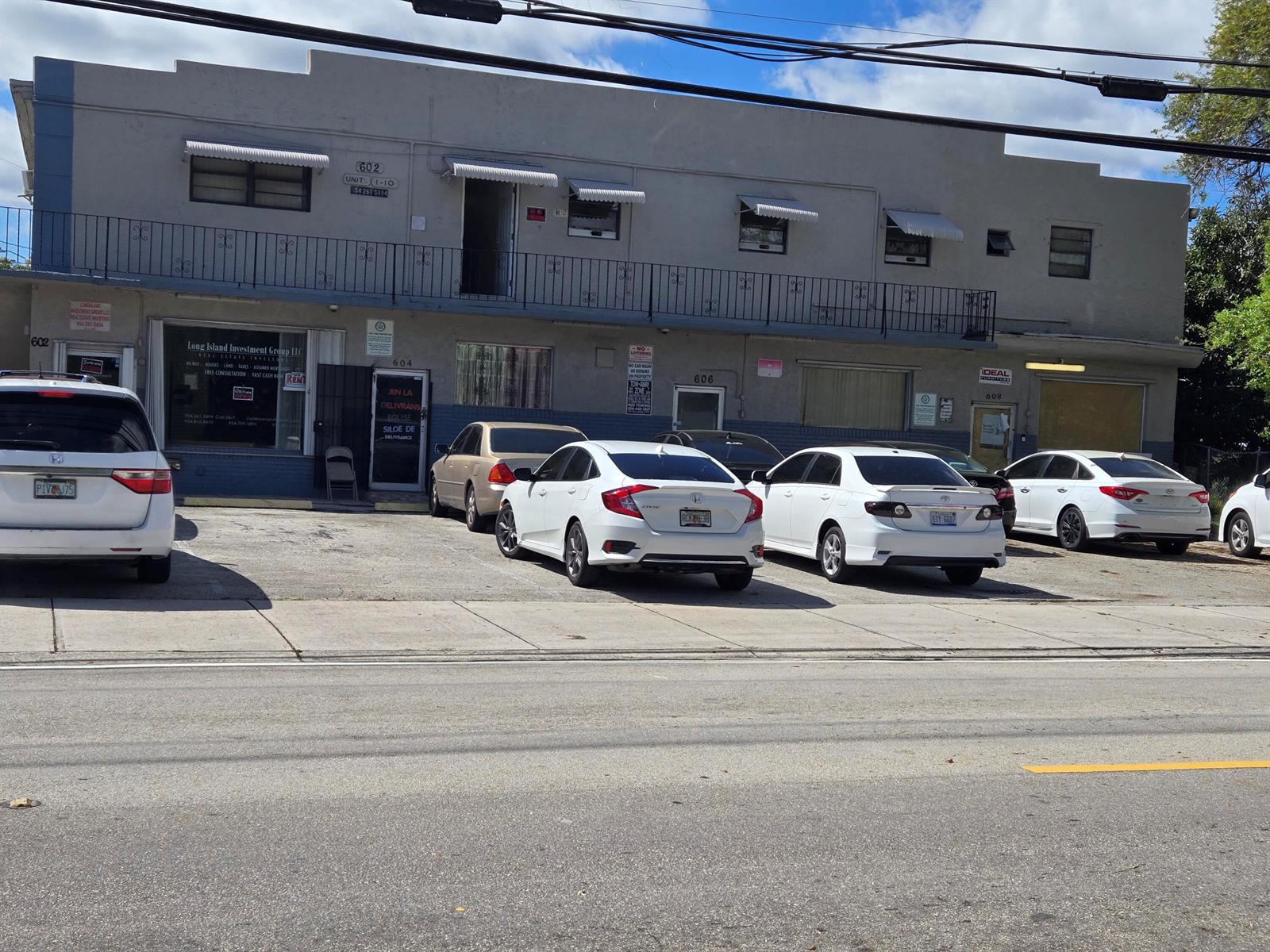 Commercial Sale in Dania Beach
