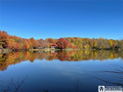 7120 Parker Rd, Mayville, NY, 14757-9750 | Card Image