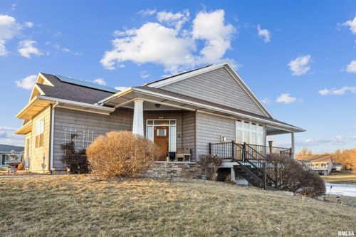 2470 Tuttle Ln, Washington, IA, 52353-9603 | Card Image