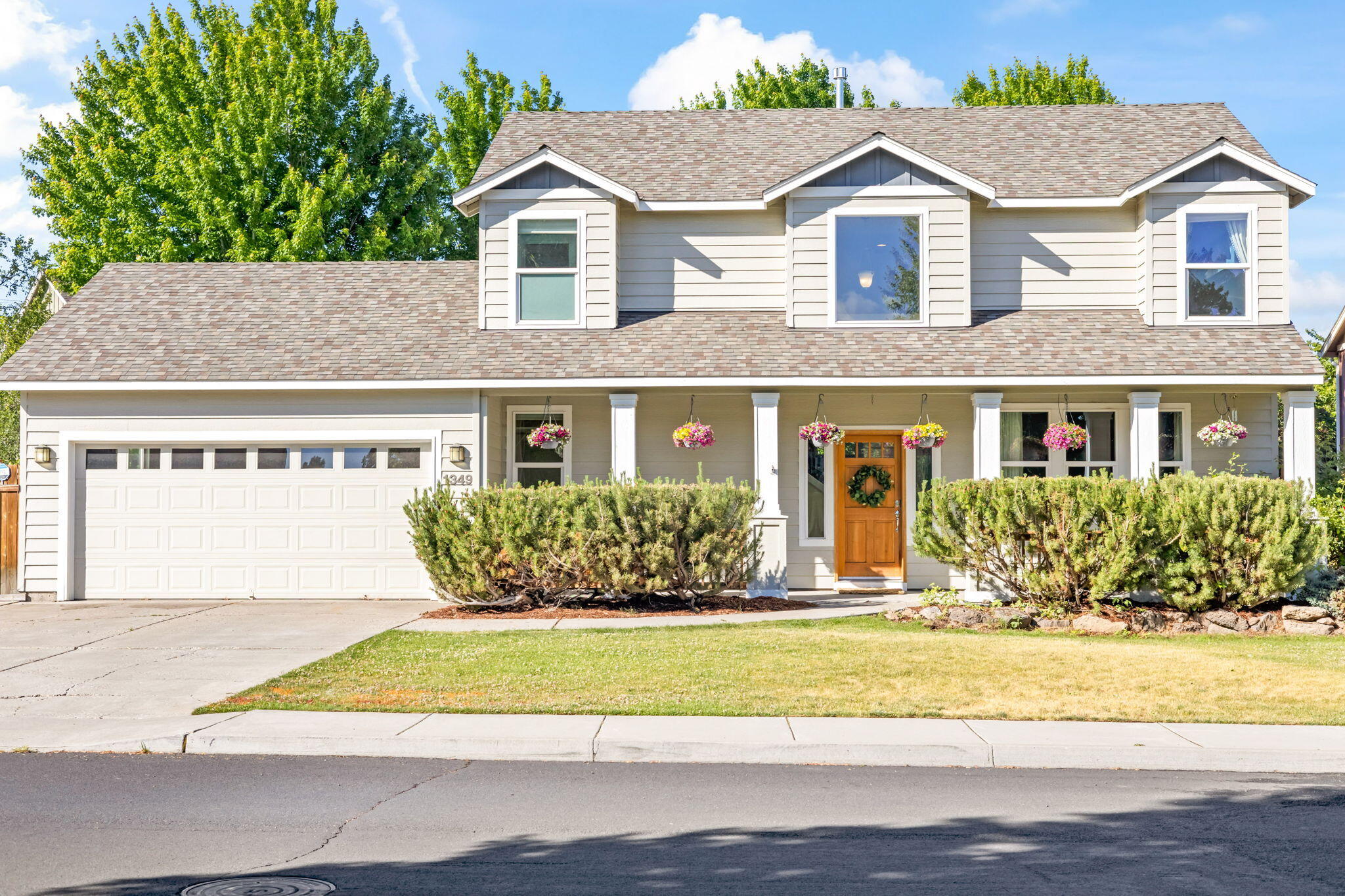Rimrock Way, Redmond, OR 97756