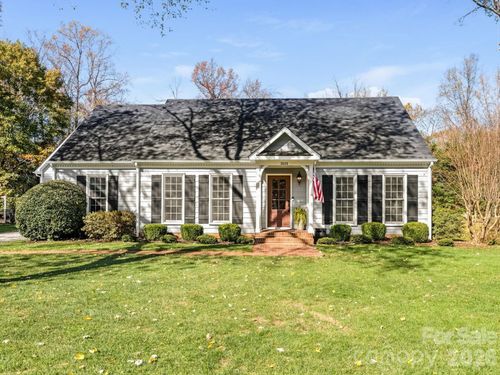 3524 Chevington Rd, Charlotte, NC, 28226-4929 | Card Image