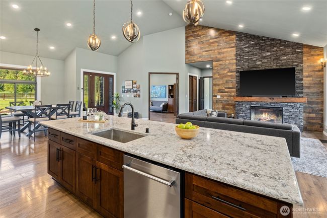 1550 Old Cedars Rd, House other with 4 bedrooms, 3 bathrooms and 3 parking in Cle Elum WA | Image 12
