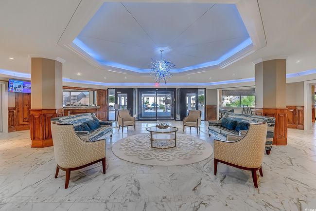 View of lobby | Image 29