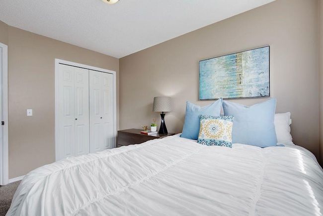 305 - 3 Somervale View Sw, Home with 2 bedrooms, 1 bathrooms and 1 parking in Calgary AB | Image 7