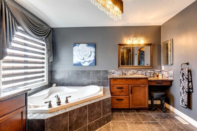 44 Sage Hill Way Nw, Home with 4 bedrooms, 3 bathrooms and 6 parking in Calgary AB | Image 26