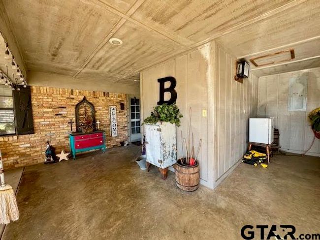 12239 Lovers Ln, House other with 3 bedrooms, 2 bathrooms and null parking in Larue TX | Image 11