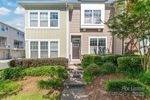 2564 Tranquil Oak Pl, Charlotte, NC, 28206-1475 | Card Image