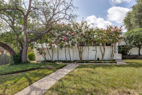10510 Berry Knoll Dr, Dallas, TX, 75230-4245 | Card Image