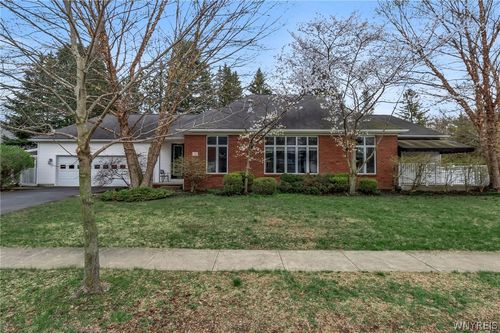 15 Brookshire Ct, East Amherst, NY, 14051-2240 | Card Image