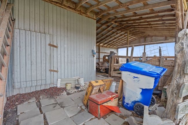 20601 Cameron Rd, House other with 3 bedrooms, 2 bathrooms and 4 parking in Coupland TX | Image 27