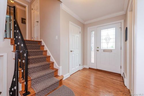 164 Blackheath Rd, Lido Beach, NY, 11561-4840 | Card Image