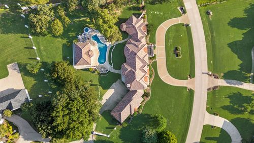 5100 Lighthouse Dr, Flower Mound, TX, 75022-6460 | Card Image