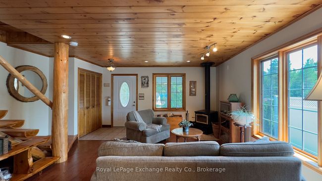 46 Bell Dr, House other with 5 bedrooms, 2 bathrooms and 4 parking in Kincardine ON | Image 12